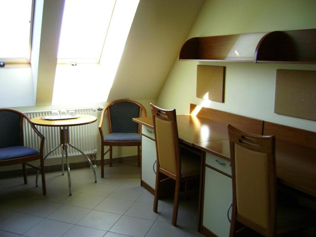 Karoly Robert Diakhotel Дьиндьиш Номер фото