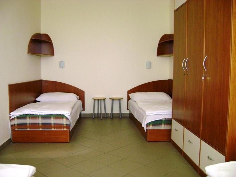 Karoly Robert Diakhotel Дьиндьиш Екстер'єр фото